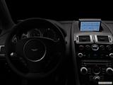  Centered wide dash shot photo